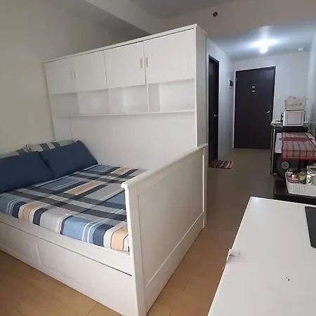 Homey Place At Vinia Residences
